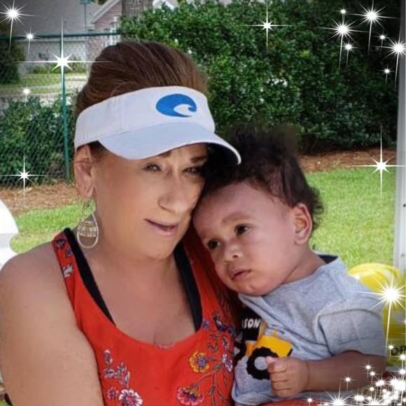 Meet your Posher, Alana - Picture 1 of 3